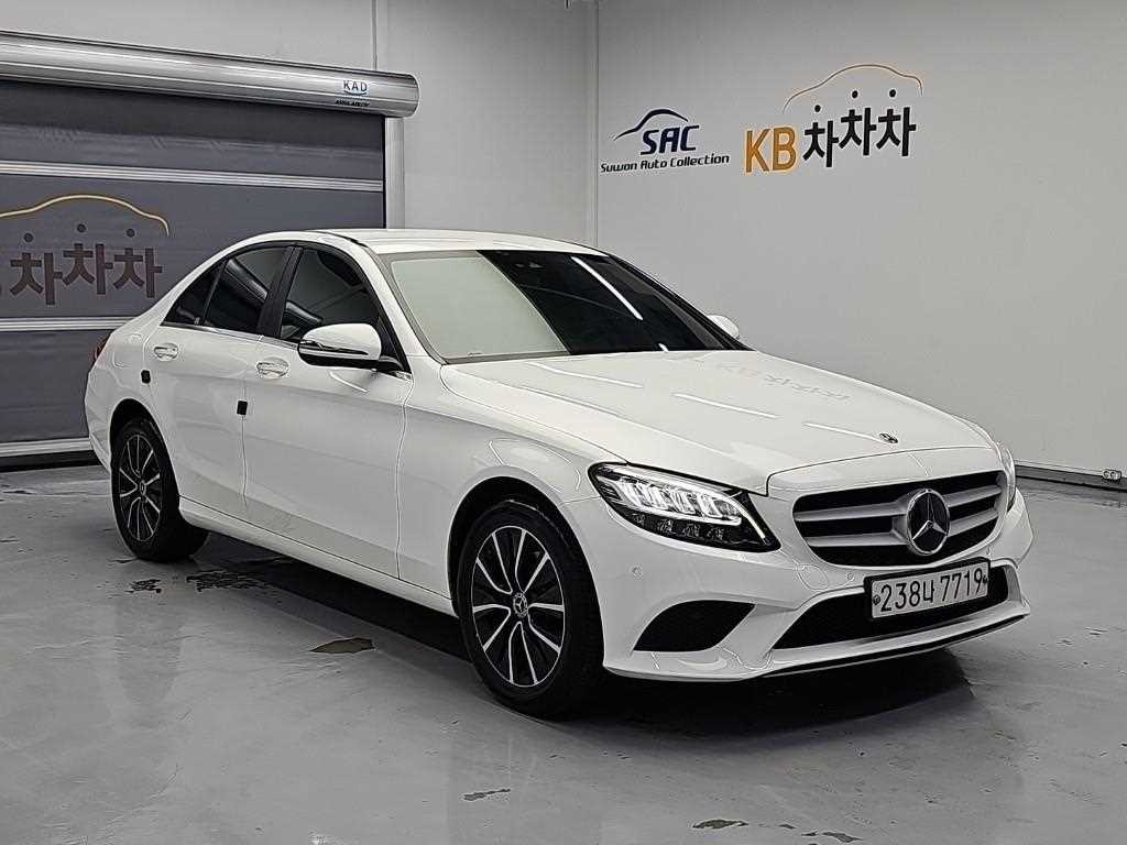 벤츠 C 클래스 C클래스 W205 C200 이미지 4