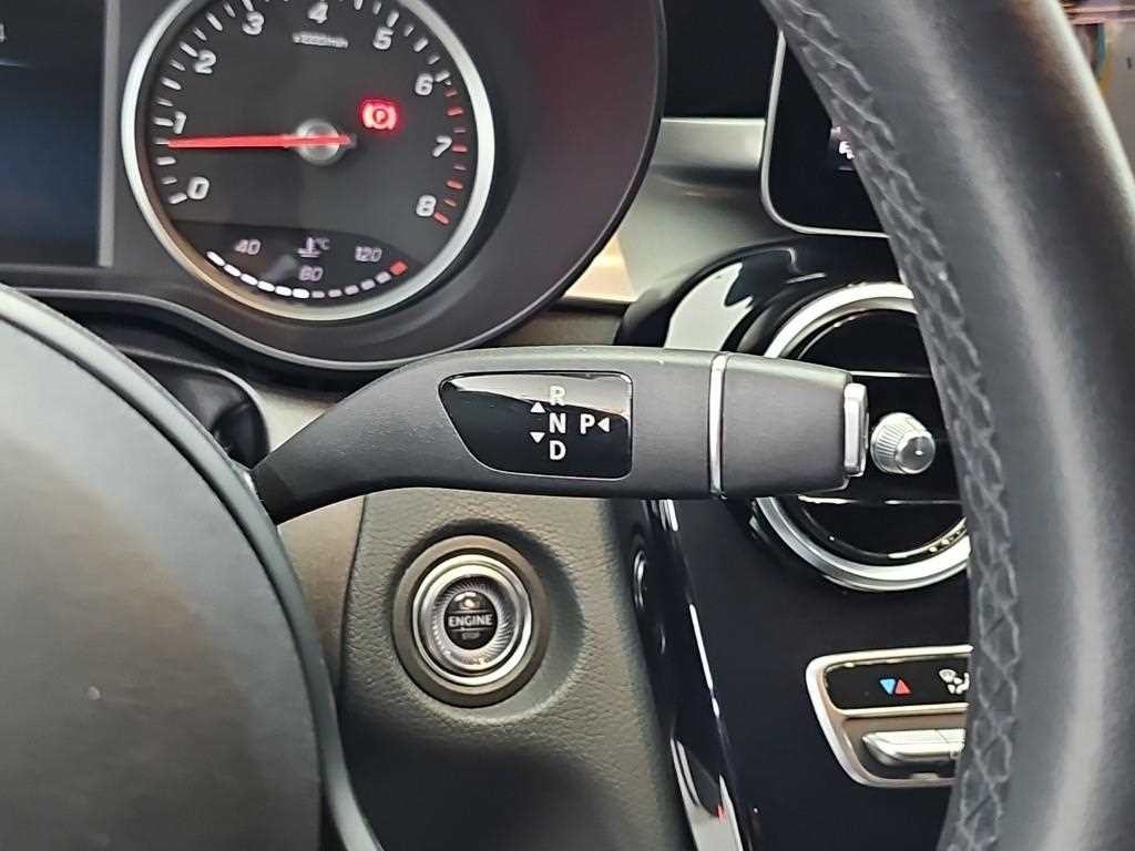 벤츠 C 클래스 C클래스 W205 C200 이미지 8