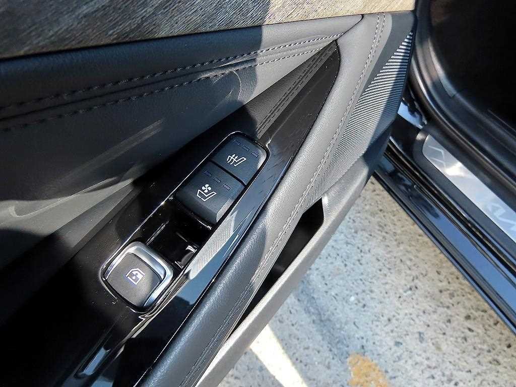 기아 K8 3.5 2WD 노블레스 이미지 15