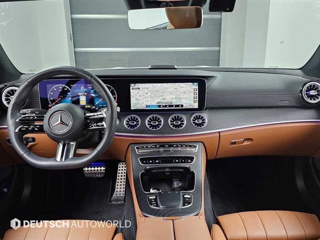 벤츠 E 클래스 E-클래스 W213 E300d 4MATIC 쿠페 이미지 7