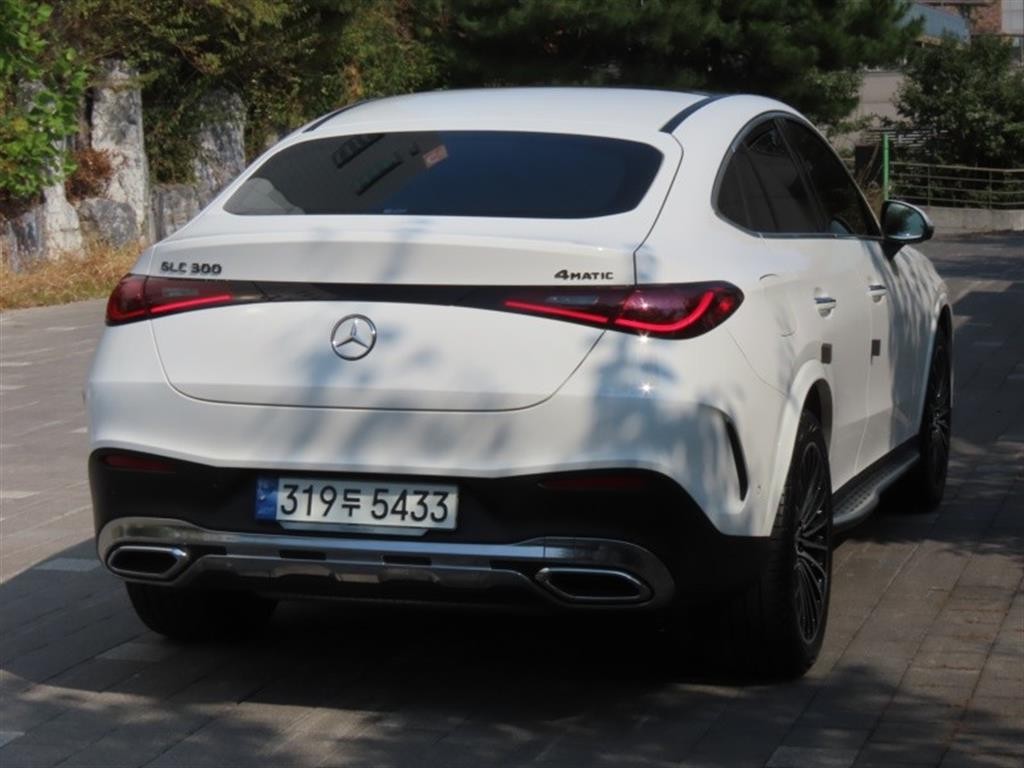 벤츠 GLC 클래스 GLC클래스 X254 GLC300 4MATIC 쿠페 이미지 3