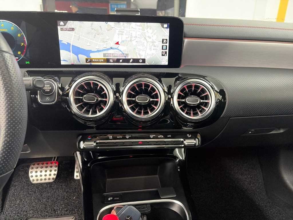 벤츠 CLA 클래스 CLA클래스 C118 CLA 250 4MATIC 이미지 10