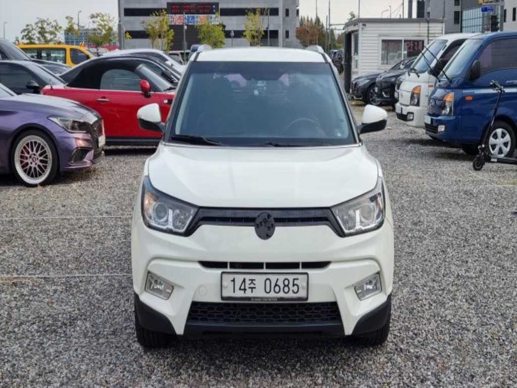 KG모빌리티(쌍용) 티볼리 가솔린 2WD 1.6 LX 고급형 이미지 2