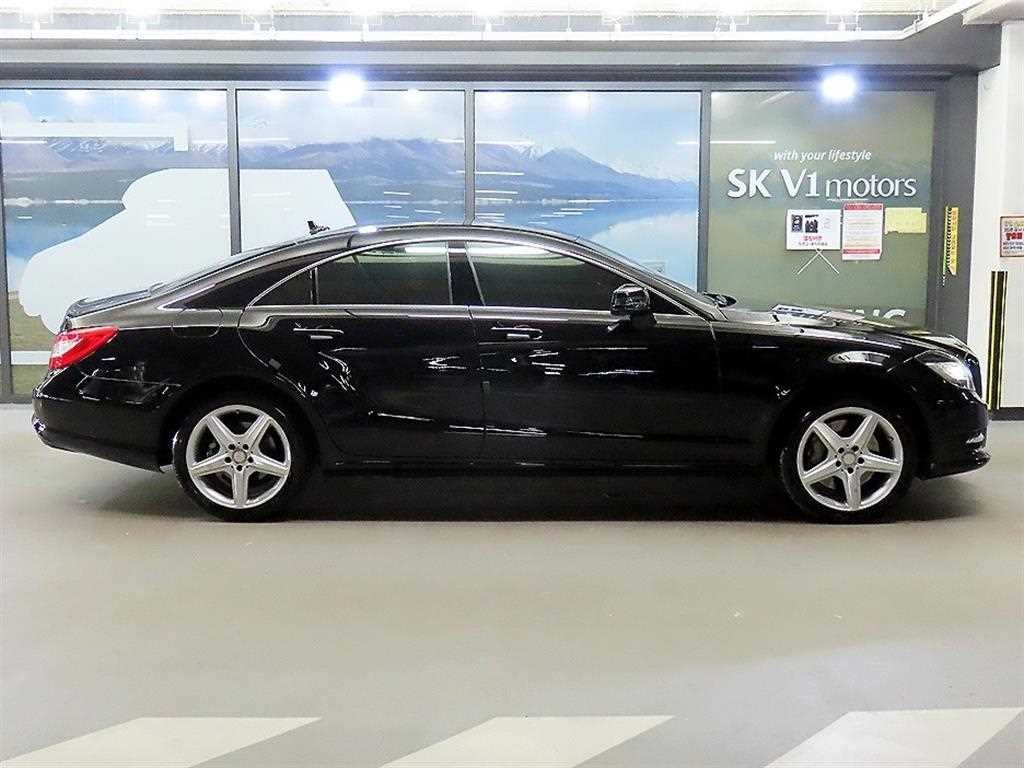벤츠 CLS 클래스 CLS클래스 W218 CLS 350 AMG 스포츠팩 이미지 3