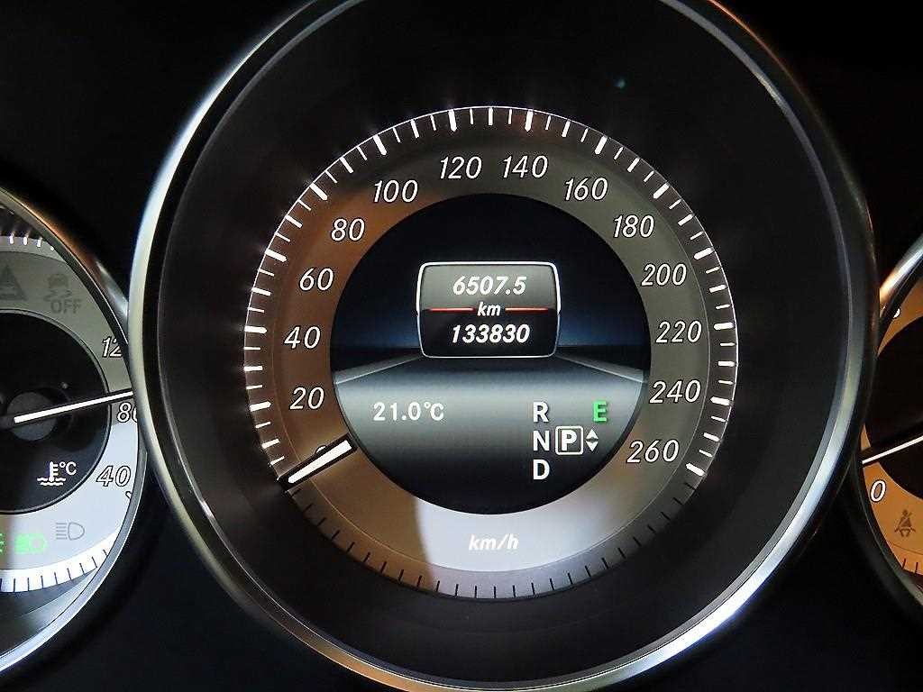 벤츠 CLS 클래스 CLS클래스 W218 CLS 350 AMG 스포츠팩 이미지 9