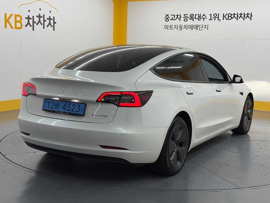테슬라 모델 3 롱 레인지 이미지 4
