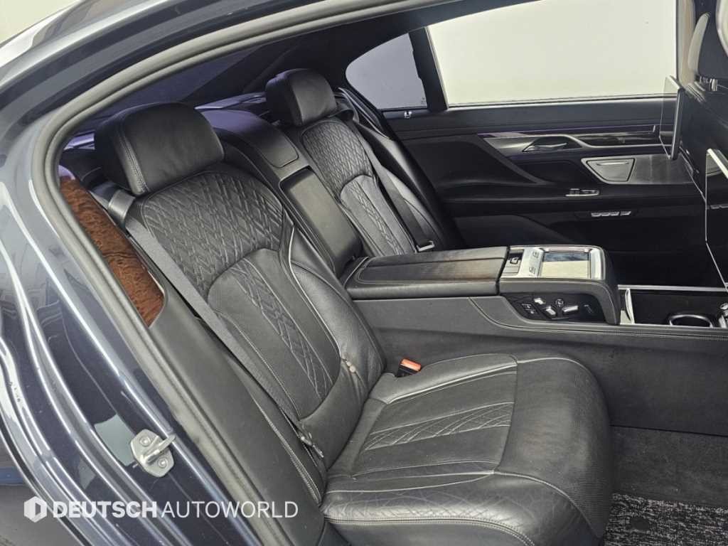 BMW 7시리즈 7시리즈 (G11) 750Li xDrive 이미지 12
