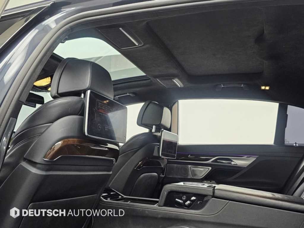BMW 7시리즈 7시리즈 (G11) 750Li xDrive 이미지 18