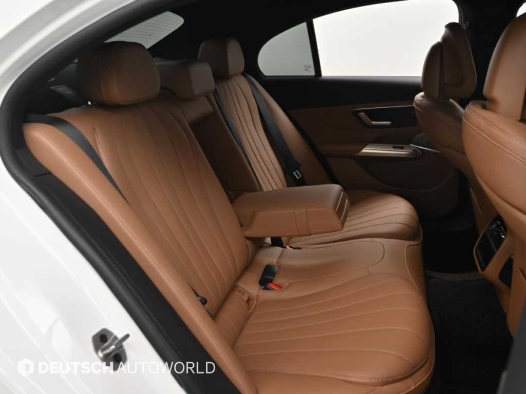 벤츠 E 클래스 E-클래스 W214 E300 4MATIC AMG Line 이미지 12