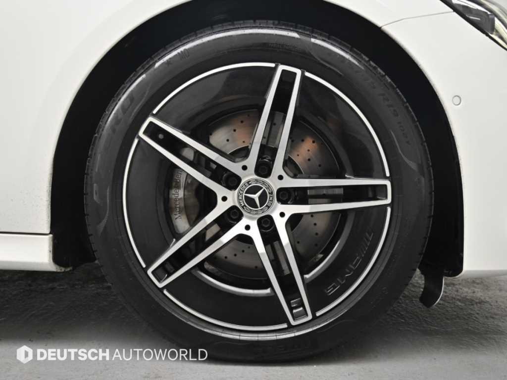 벤츠 E 클래스 E-클래스 W214 E300 4MATIC AMG Line 이미지 5