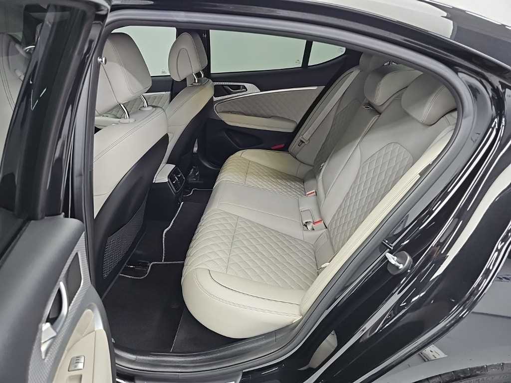 제네시스 G70 더 뉴 G70 가솔린 2.0T 2WD 이미지 12