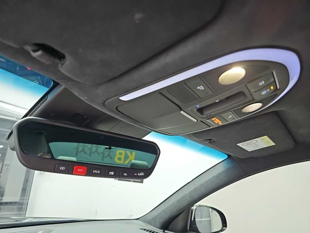 제네시스 G70 더 뉴 G70 가솔린 2.0T 2WD 이미지 18