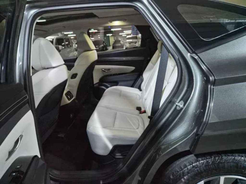현대 투싼 투싼 하이브리드(NX4) 2WD 인스퍼레이션 이미지 7