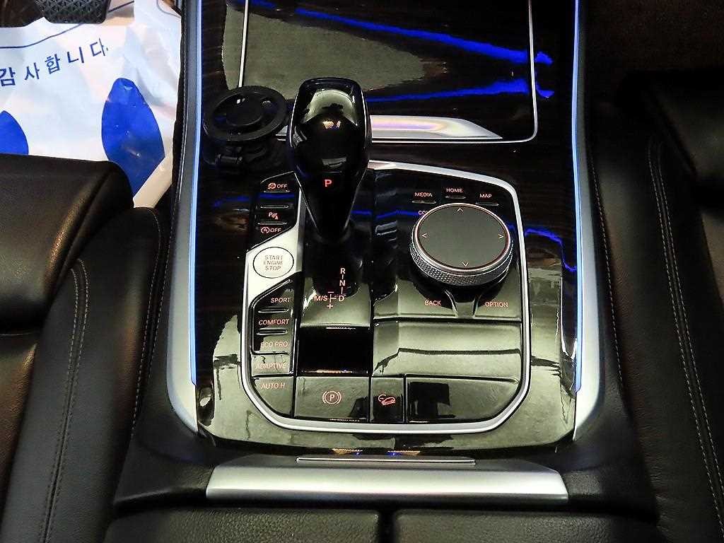BMW X5 X5 (G05) xDrive 40i xLine 이미지 12