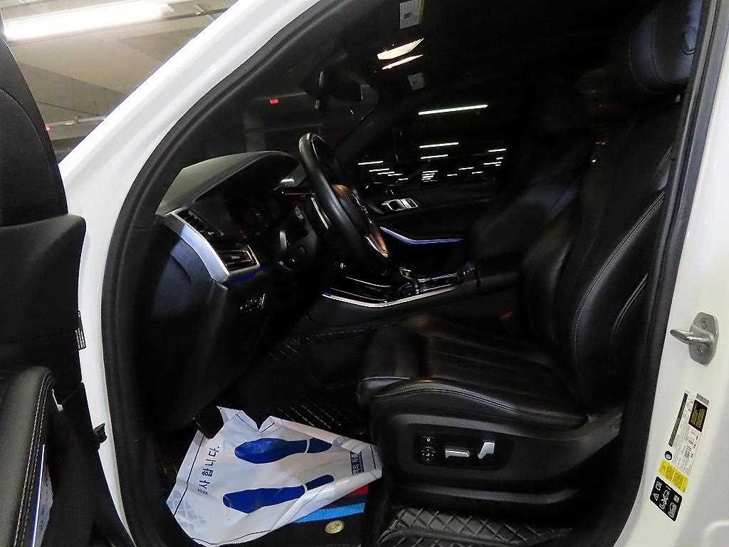 BMW X5 X5 (G05) xDrive 40i xLine 이미지 6