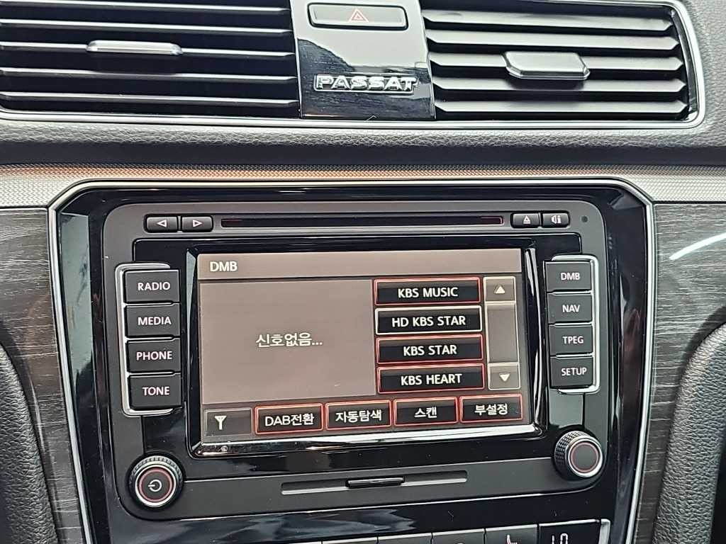 폭스바겐 파사트 더 뉴 파사트 2.0 TSI 이미지 15