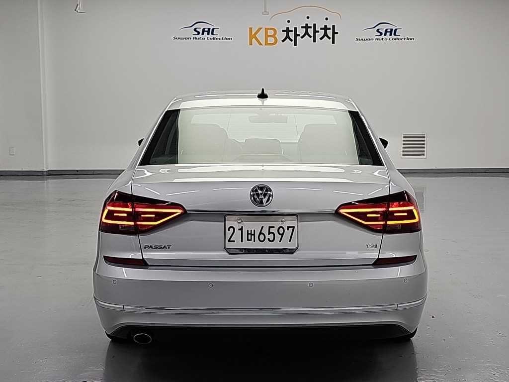 폭스바겐 파사트 더 뉴 파사트 2.0 TSI 이미지 3