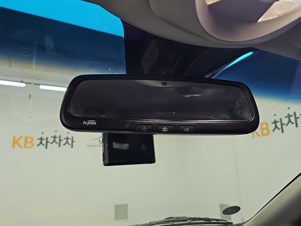 KG모빌리티(쌍용) 코란도 코란도스포츠 디젤 4WD CX7 패션 이미지 16