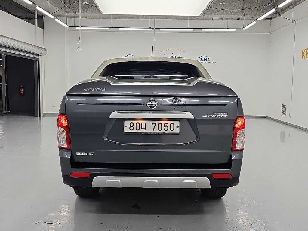 KG모빌리티(쌍용) 코란도 코란도스포츠 디젤 4WD CX7 패션 이미지 3