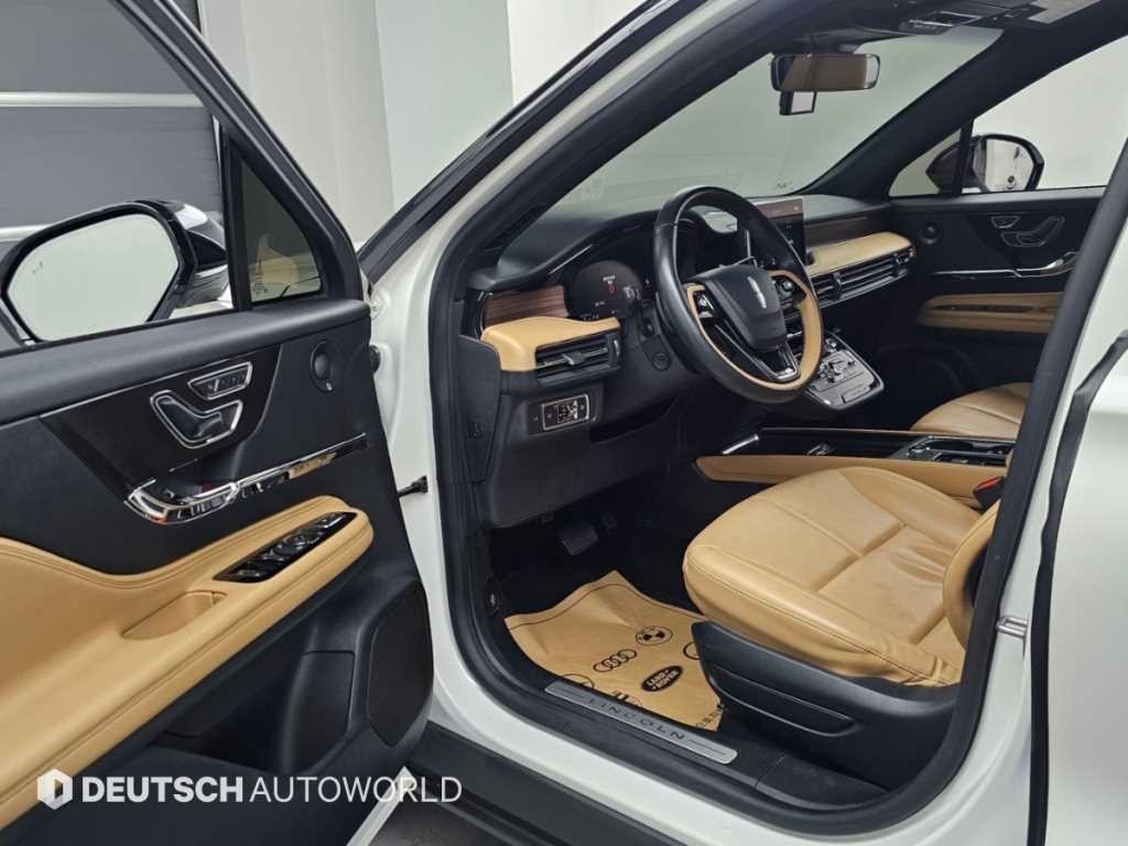 링컨 코세어 2.0 리저브 AWD 이미지 11
