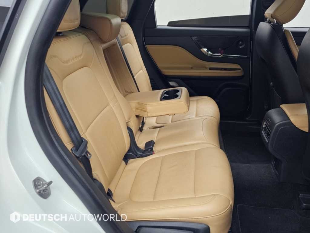 링컨 코세어 2.0 리저브 AWD 이미지 12