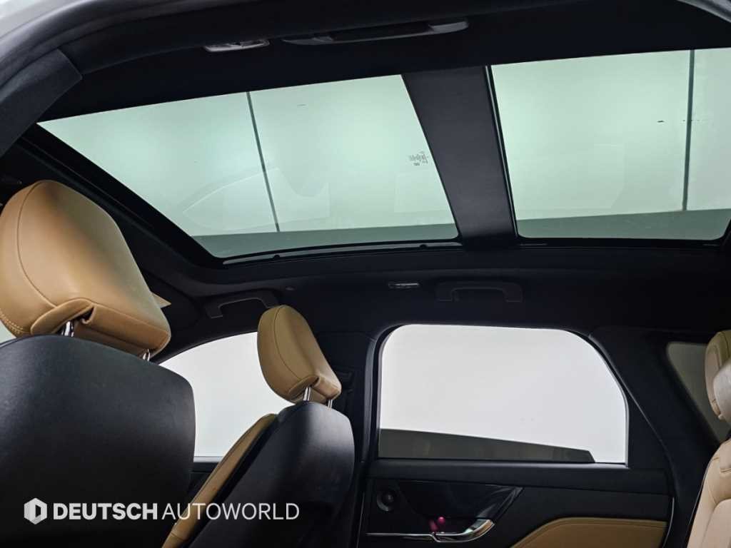 링컨 코세어 2.0 리저브 AWD 이미지 18