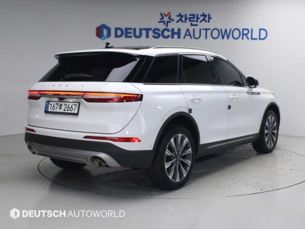 링컨 코세어 2.0 리저브 AWD 이미지 2