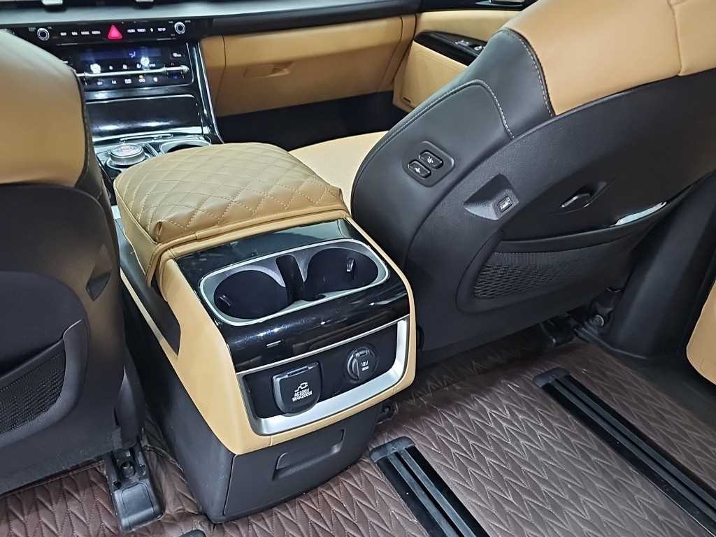 기아 카니발 카니발 4세대 가솔린 7인승 시그니처 이미지 13
