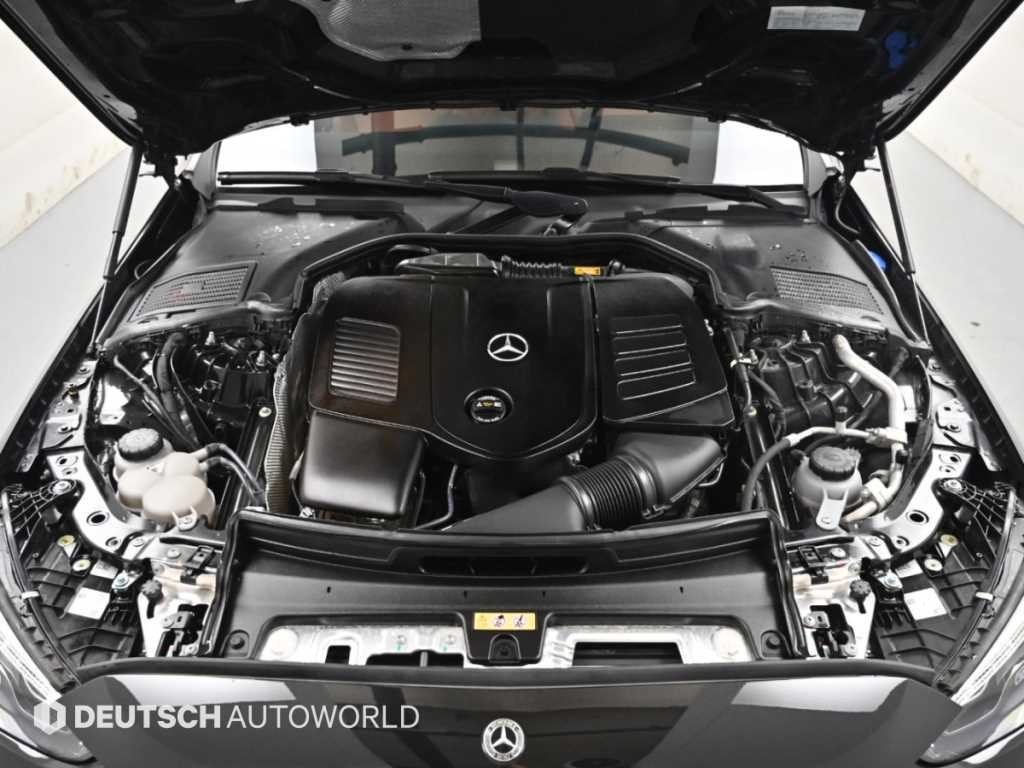 벤츠 C 클래스 C클래스 W206 C300 4MATIC 아방가르드 이미지 6