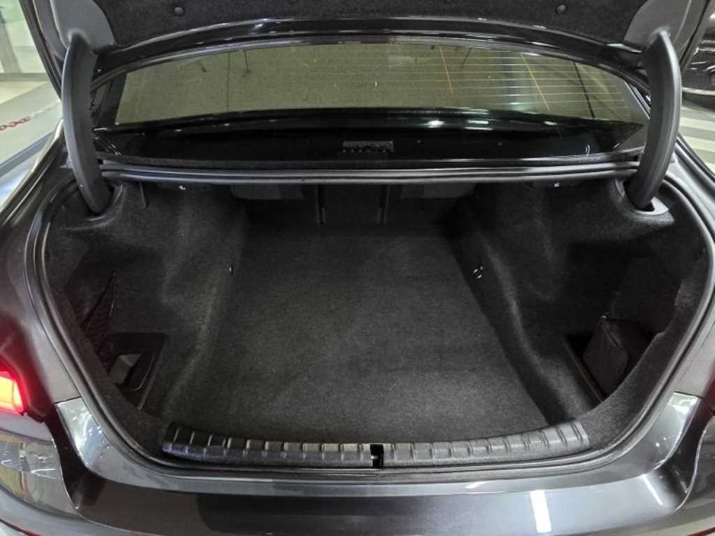 BMW 5시리즈 5시리즈 (G30) 523d 럭셔리 이미지 17