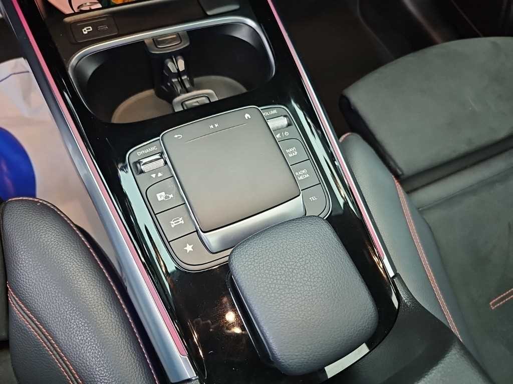 벤츠 GLB 클래스 GLB클래스 X247 GLB 250 4MATIC 이미지 16