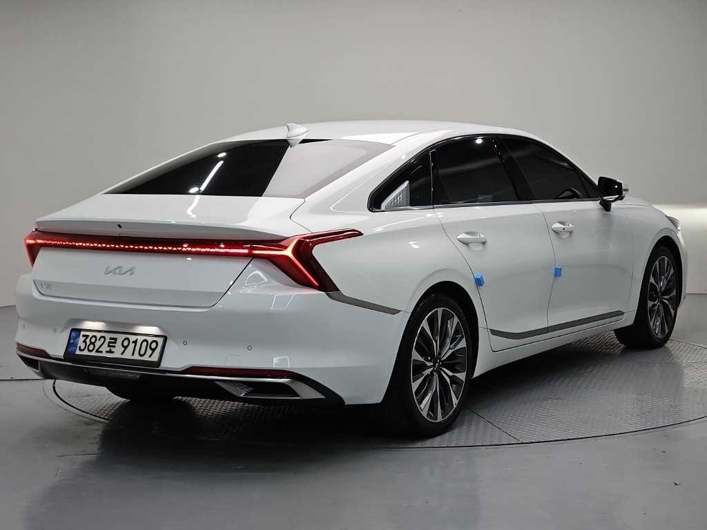 기아 K8 2.5 2WD 시그니처 이미지 4