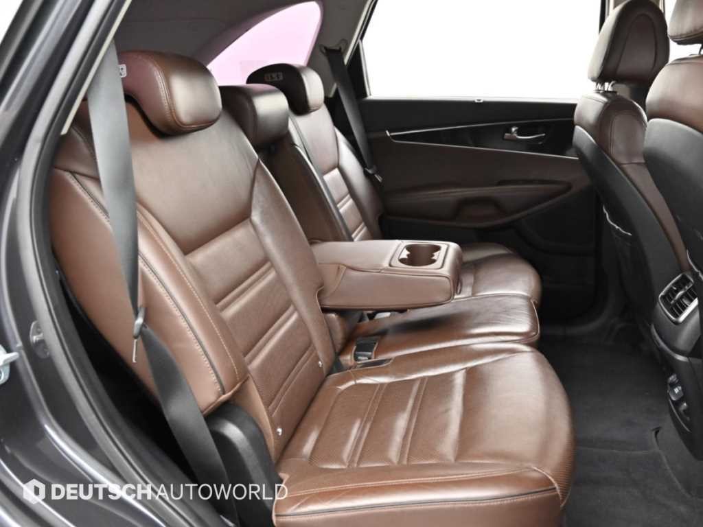 기아 쏘렌토 올 뉴 쏘렌토 디젤 2WD 2.0 노블레스 스페셜 이미지 12