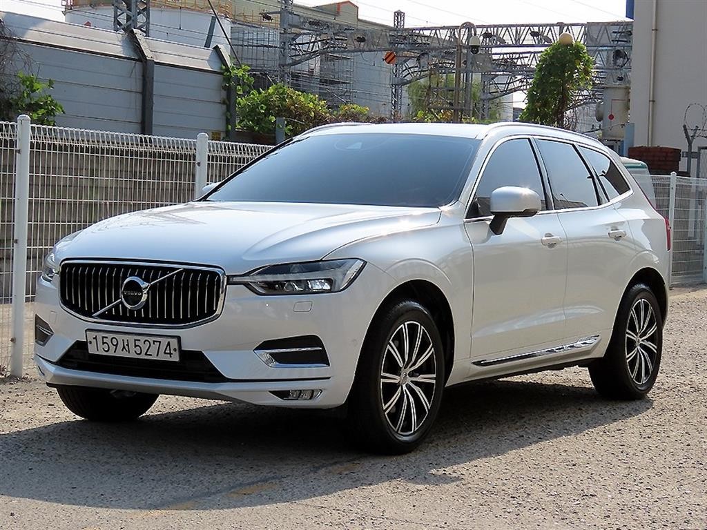 볼보 XC60 XC60(2세대) T6 AWD 인스크립션 이미지 2