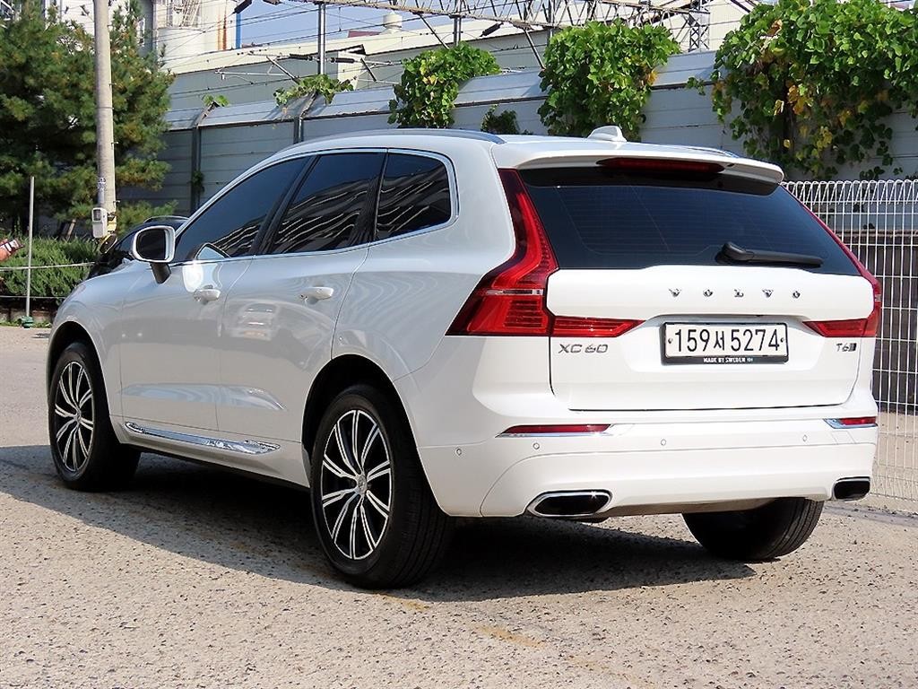 볼보 XC60 XC60(2세대) T6 AWD 인스크립션 이미지 3