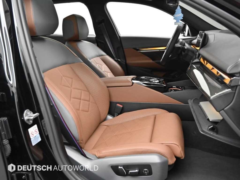 BMW i5 M60 xDrive 이미지 10