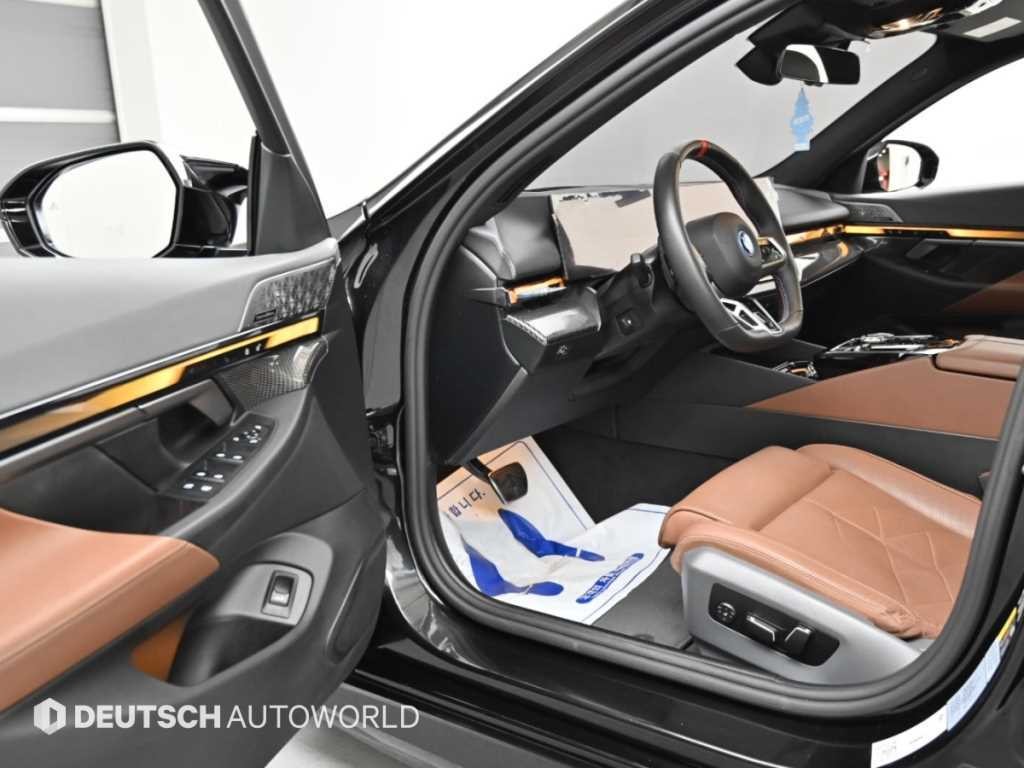 BMW i5 M60 xDrive 이미지 11