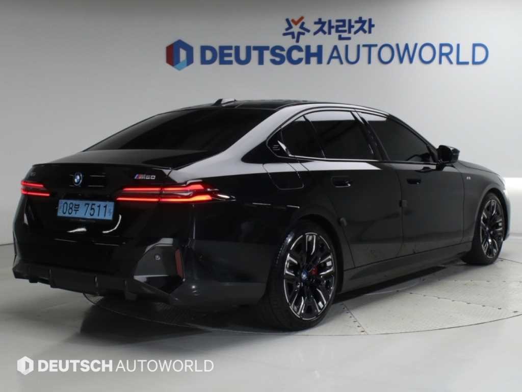 BMW i5 M60 xDrive 이미지 2