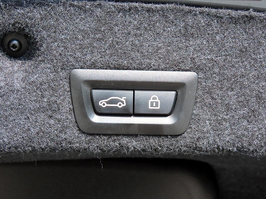 BMW 5시리즈 5시리즈 (F10) 520d 이미지 17