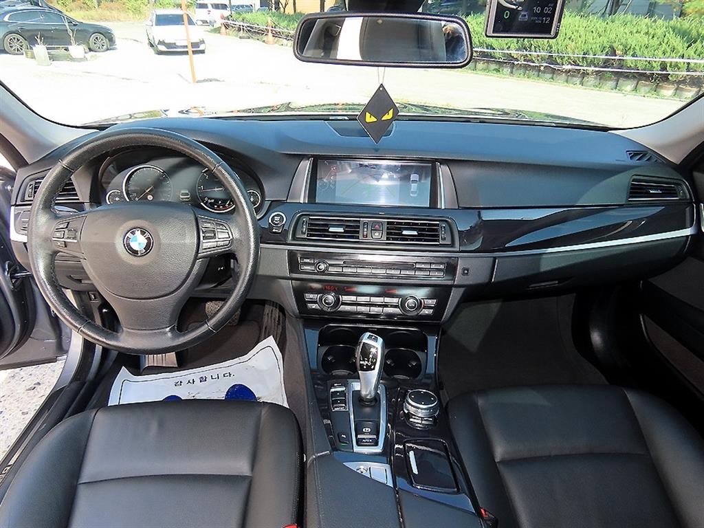 BMW 5시리즈 5시리즈 (F10) 520d 이미지 7