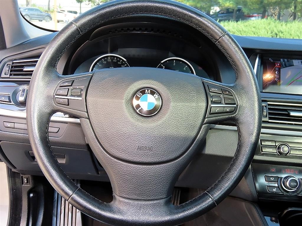 BMW 5시리즈 5시리즈 (F10) 520d 이미지 8