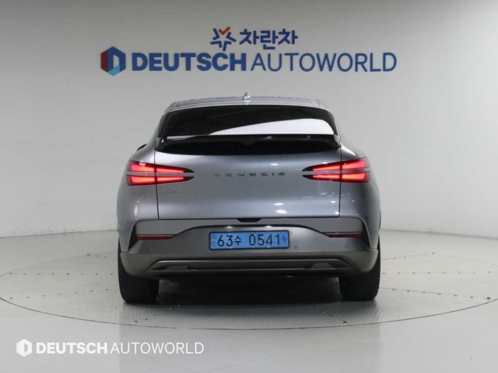 제네시스 GV60 스탠다드 2WD 이미지 4