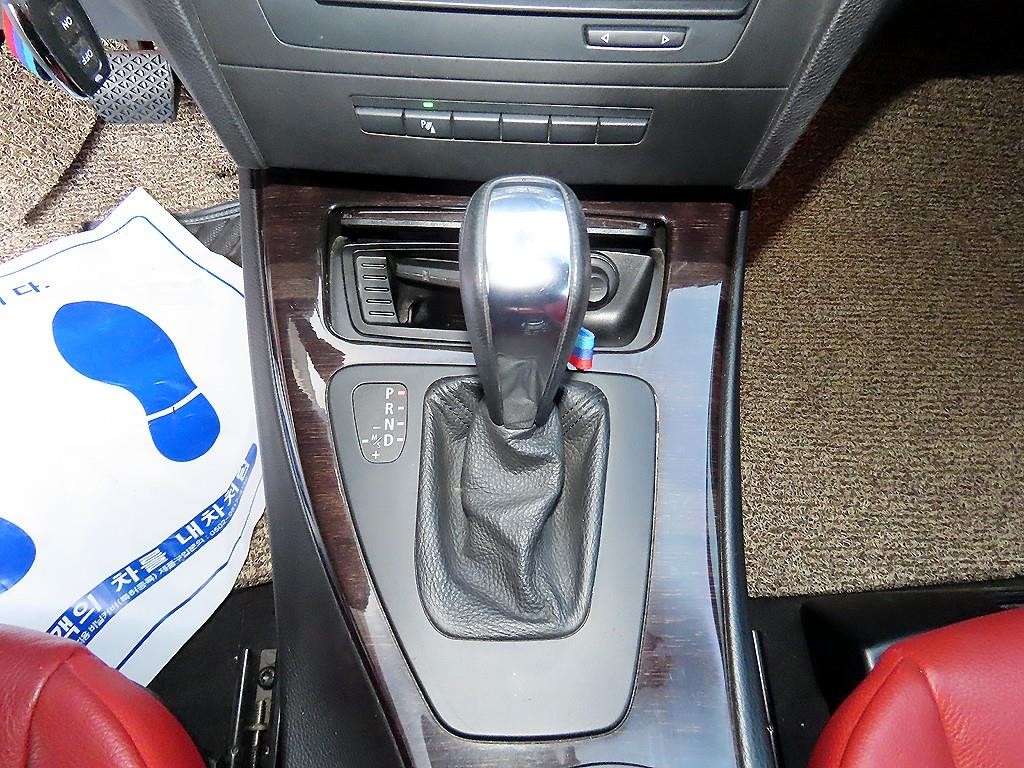 BMW 3시리즈 3시리즈 (E90) 328i 컨버터블 이미지 13