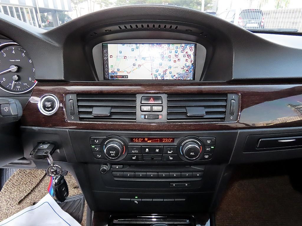 BMW 3시리즈 3시리즈 (E90) 328i 컨버터블 이미지 15