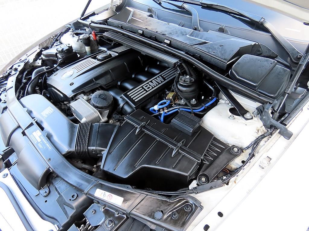 BMW 3시리즈 3시리즈 (E90) 328i 컨버터블 이미지 18