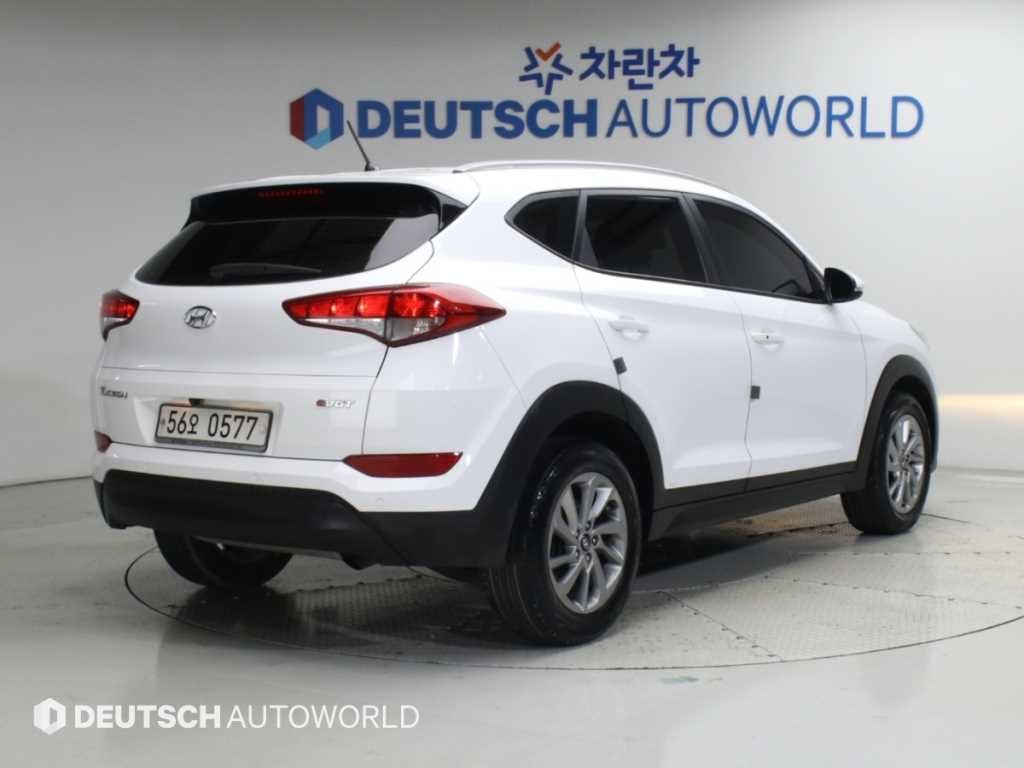 현대 투싼 올뉴투싼 디젤 1.7 2WD 모던 이미지 2