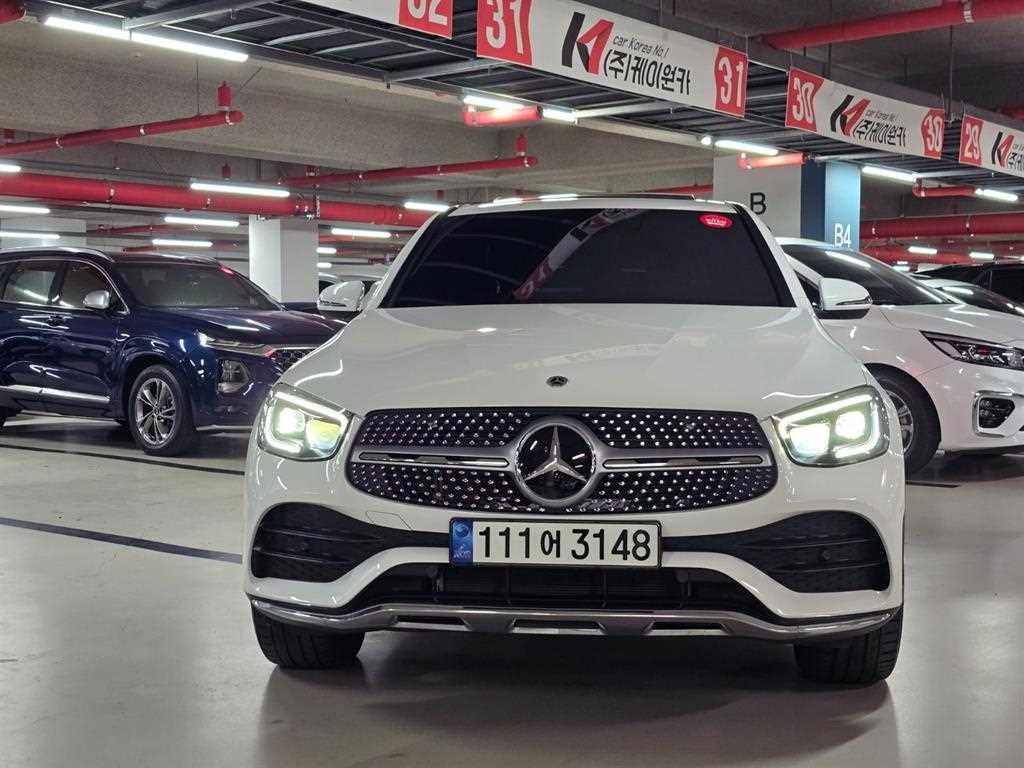 벤츠 GLC 클래스 GLC클래스 X253 GLC 300 4MATIC 프리미엄 쿠페 이미지 2