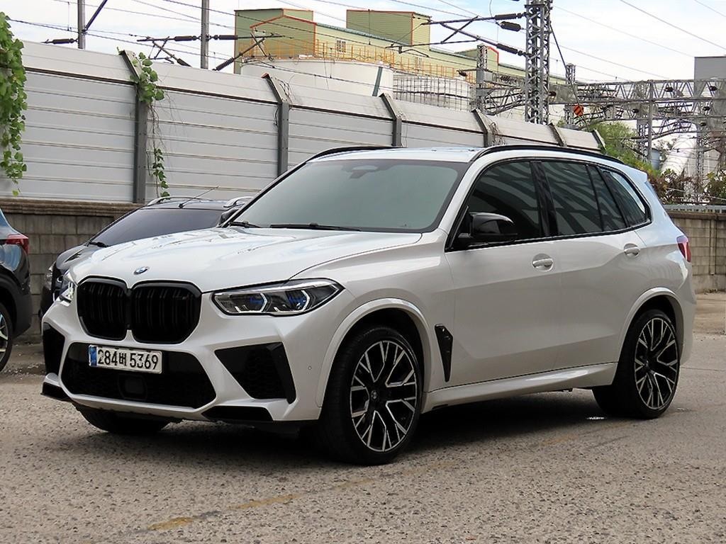BMW X5M X5M (F95) 4.4 컴페티션 이미지 2