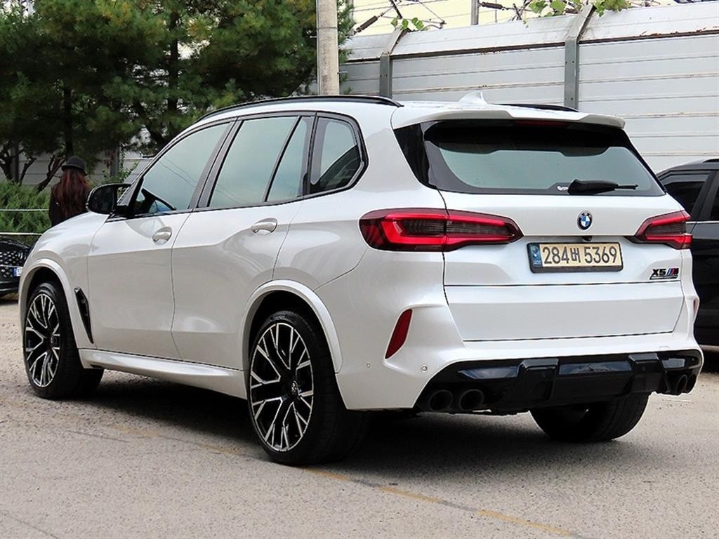 BMW X5M X5M (F95) 4.4 컴페티션 이미지 3