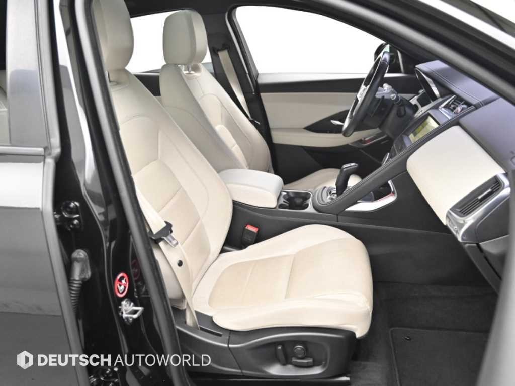 재규어 E-PACE P250 R-다이나믹 SE 이미지 10